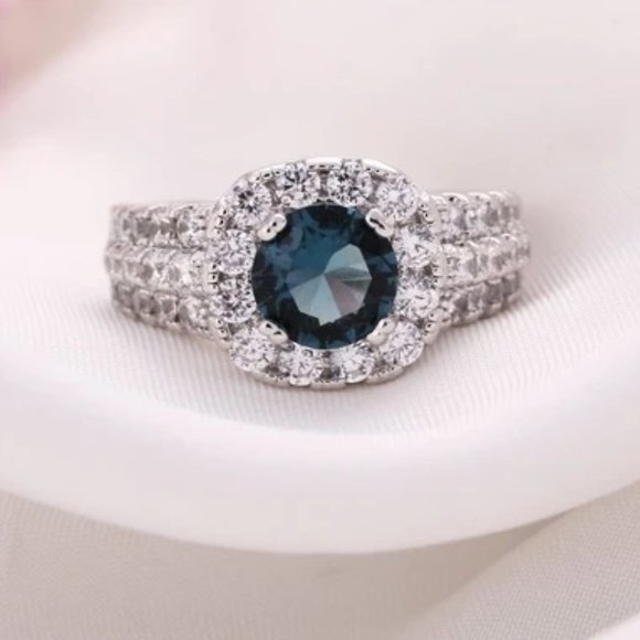 Stunning  2.5ctw Blue Sapphire / Diamond Halo Bridal Ring 925 Sterling Silver - Picture 11 of 16